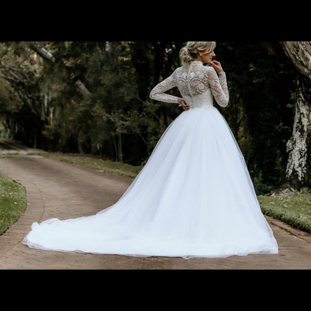 Elmarie Jooste Couture wedding dress